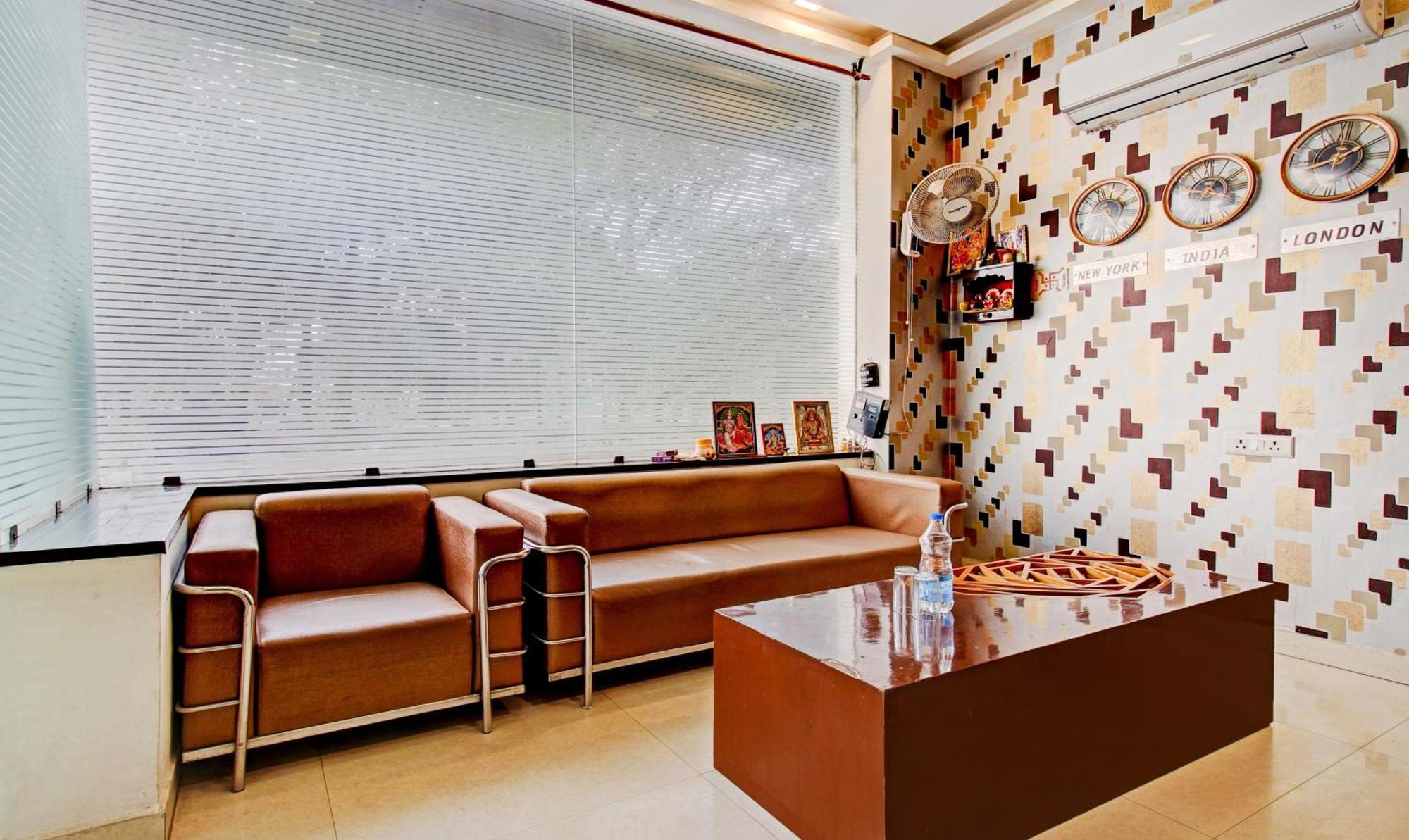 Treebo Silver Grand New Agreement ラクナウ エクステリア 写真